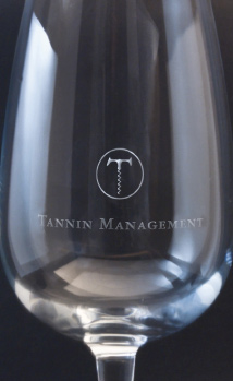 tannin_glass_close